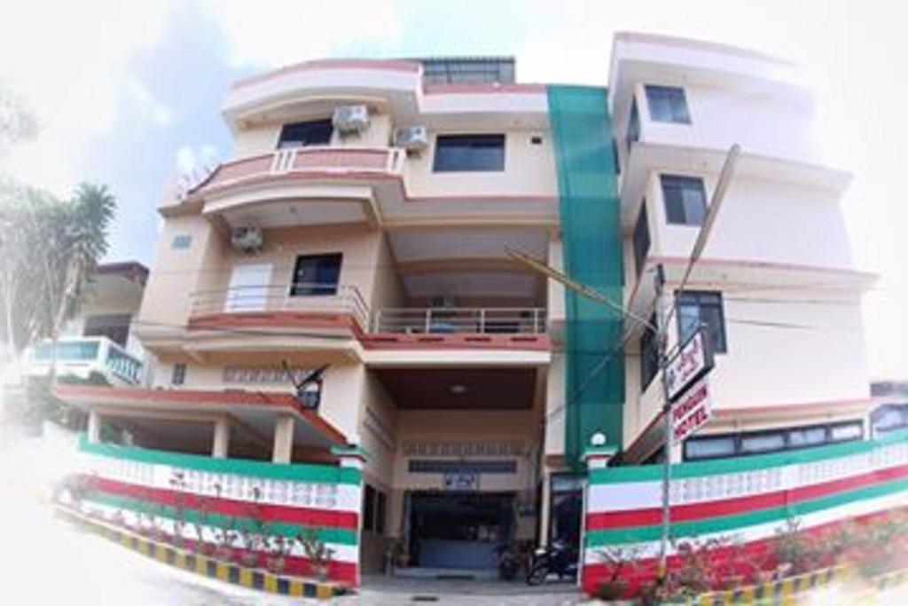 Penguin Hotel Kawthaung Exterior foto